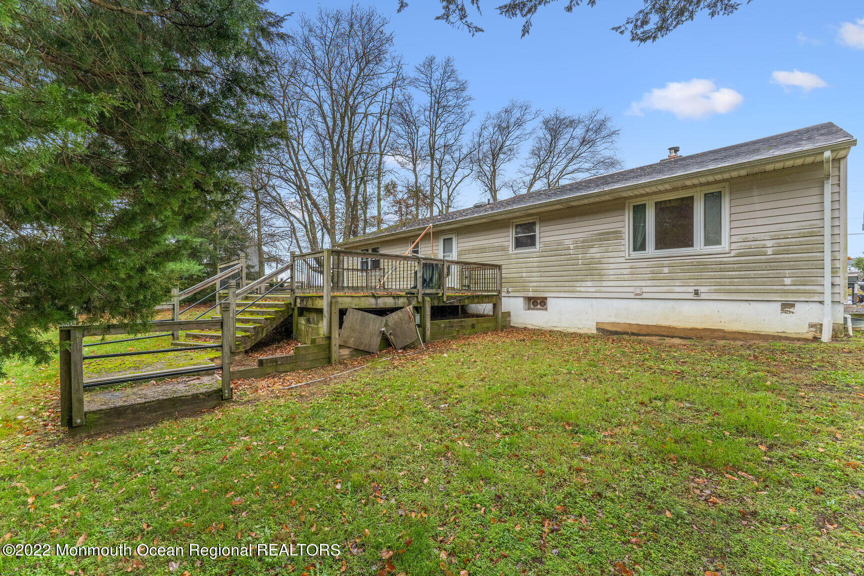 101 West Millstream Road Cream Ridge, NJ 08514 - Photo 23 of 25 0024-23Back Exterior