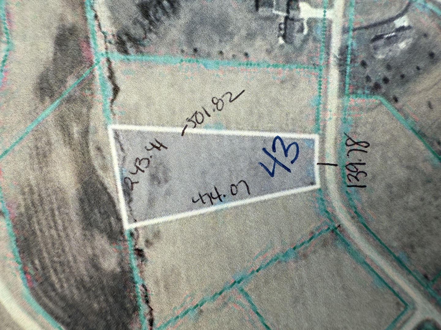 a close view of sink