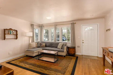 $760,000 | 1515 East Hungerford Street, Long Beach, CA 90805