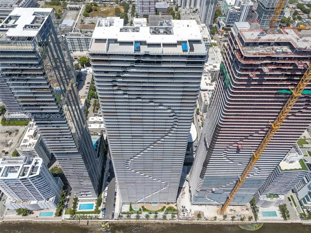 $1,890,000 | 700 Northeast 24th Street, Unit 2003, Miami, FL 33137