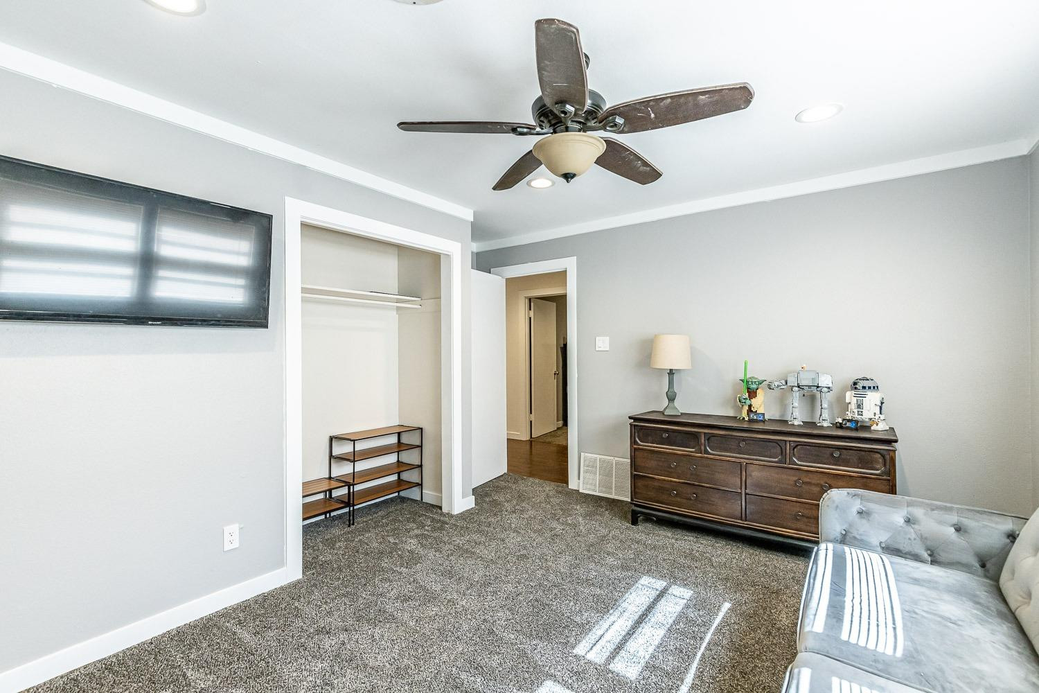 3604 48th Street Lubbock, TX 79413 - Photo 28 of 50 a living room with furniture