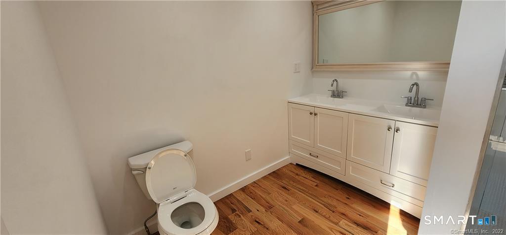 41 Valley Road, Unit 2 Greenwich, CT 06807 - Photo 29 of 36 Gallery Image 29