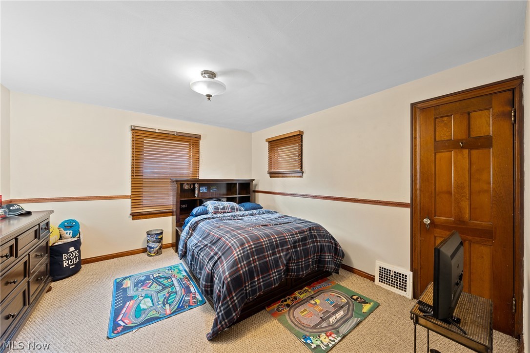 2551 Eaton Road University Heights, OH 44118 - Photo 23 of 35