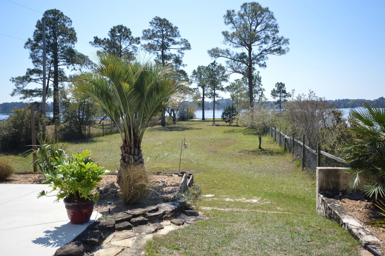 3041 Holley Point Road Navarre, FL 32566 - Photo 8 of 56 Gallery Image 8