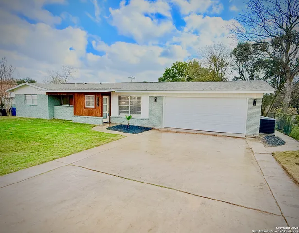 $335,000 | 4010 Northwest Loop 410, San Antonio, TX 78201