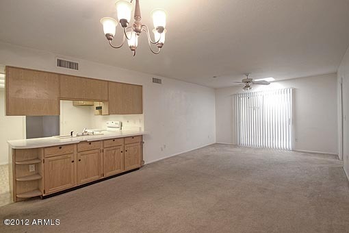 4541 East Pershing Avenue Phoenix, AZ 85032 - Photo 5 of 15 Family room