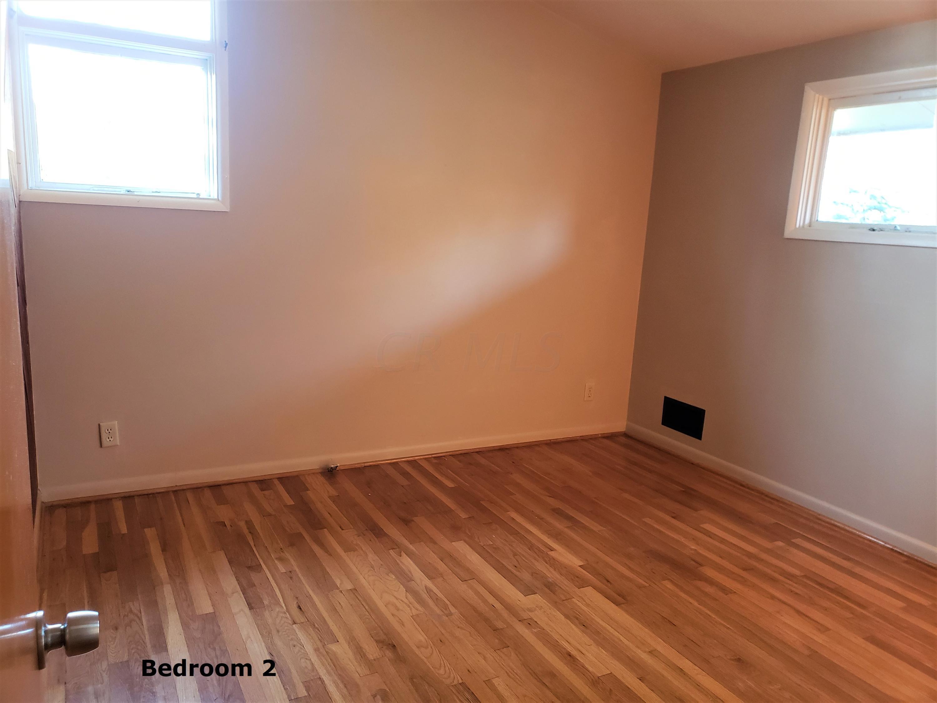 3849 West Henderson Road Columbus, OH 43220 - Photo 12 of 12