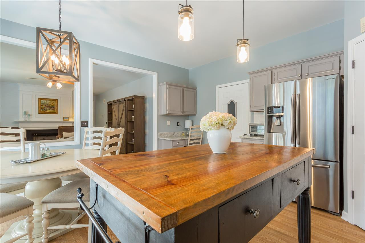 9401 Miranda Drive Raleigh, NC 27617 - Photo 6 of 25 Photo 6