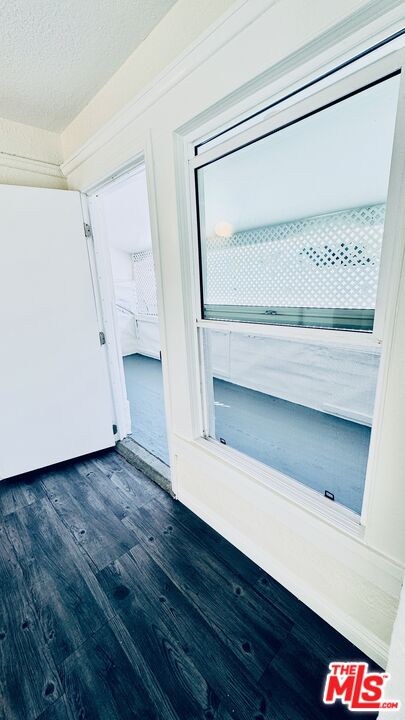 219 East 10th Street Long Beach, CA 90813 - Photo 10 of 26