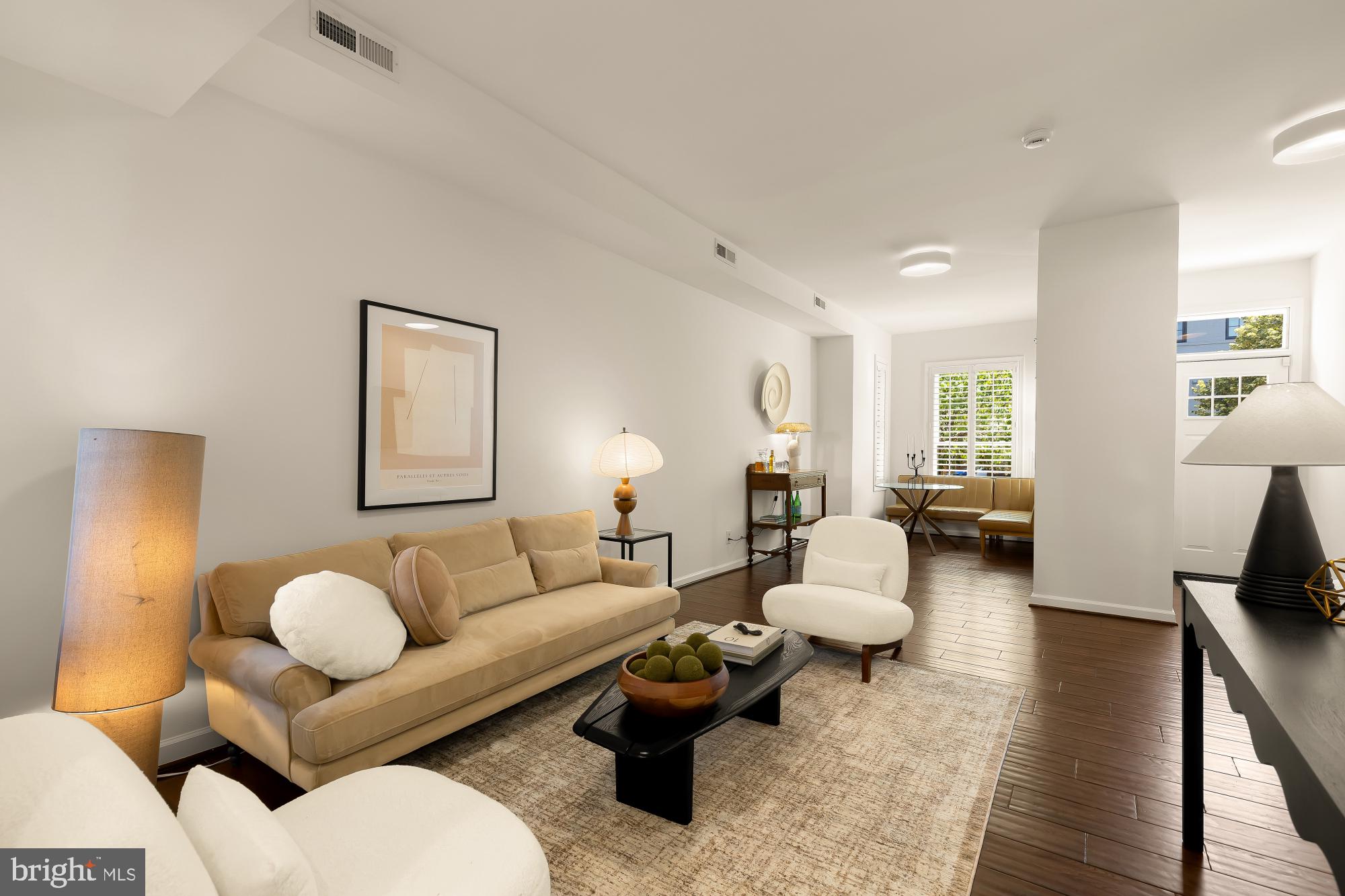 427 R Street Northwest Washington, DC 20001 - Photo 6 of 33