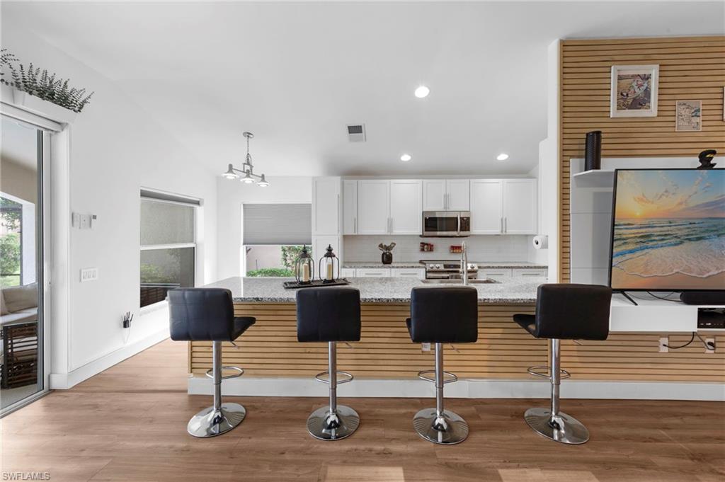 10037 Colonial Country Club Boulevard Fort Myers, FL 33913 - Photo 20 of 48