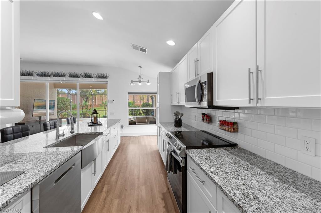 10037 Colonial Country Club Boulevard Fort Myers, FL 33913 - Photo 24 of 48