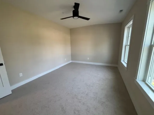 $669,900 | 14 Thompson Road, North Hampton, NH 03862