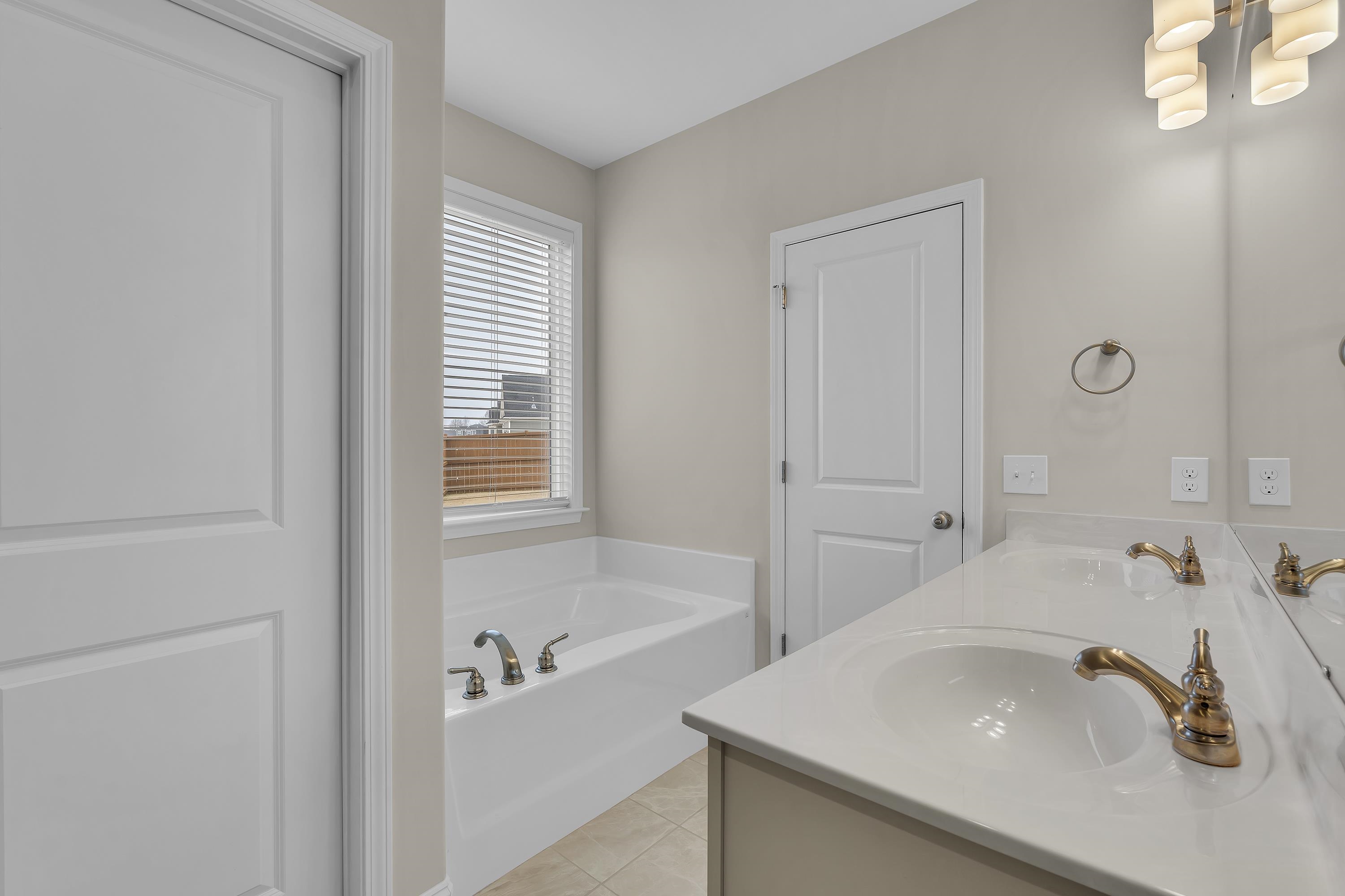 1030 Linden Rdg Road Greer, SC 29651 - Photo 6 of 31