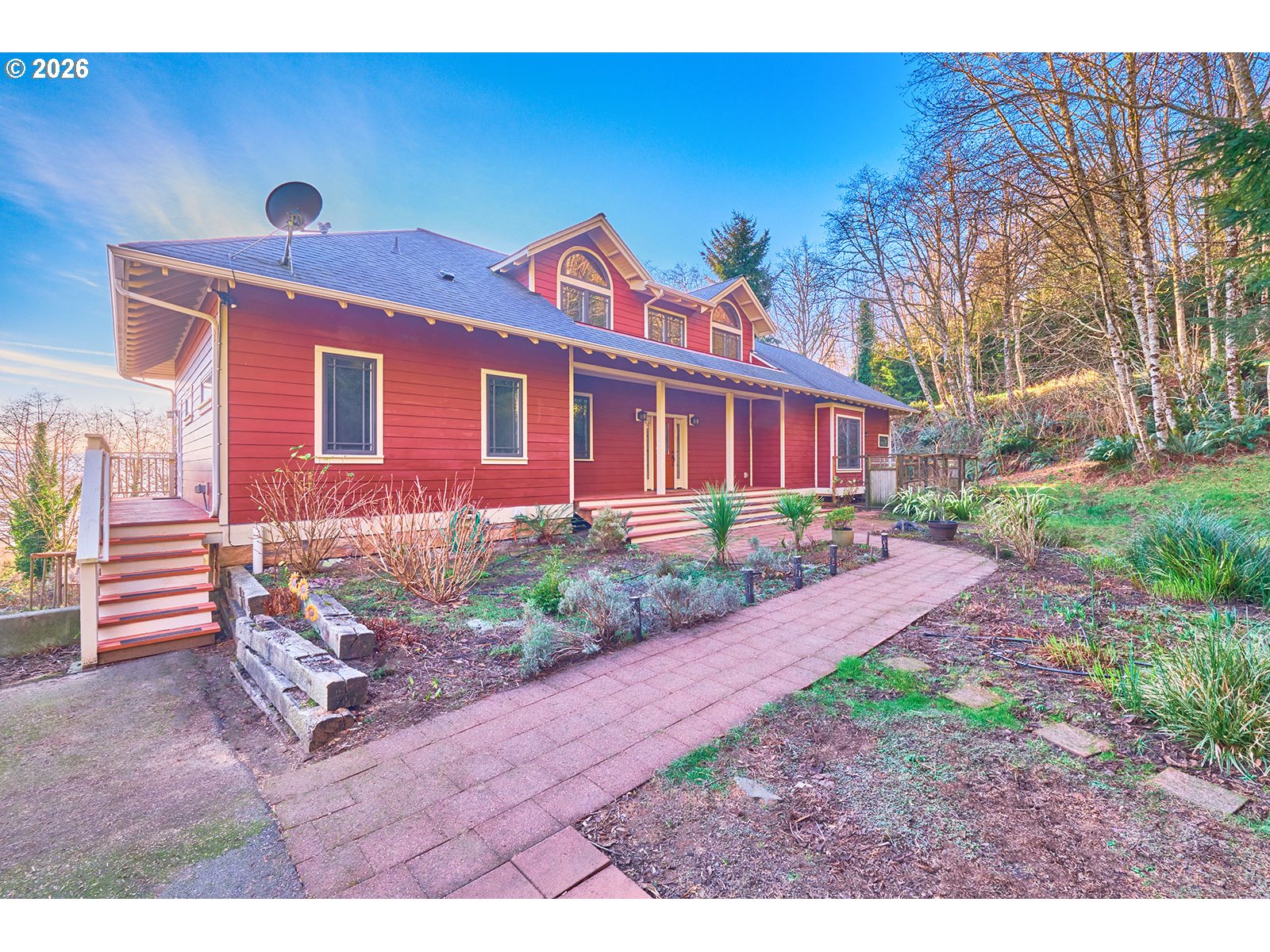 2147 Klahanee Drive Southwest Ilwaco, WA 98624 - Photo 2 of 36