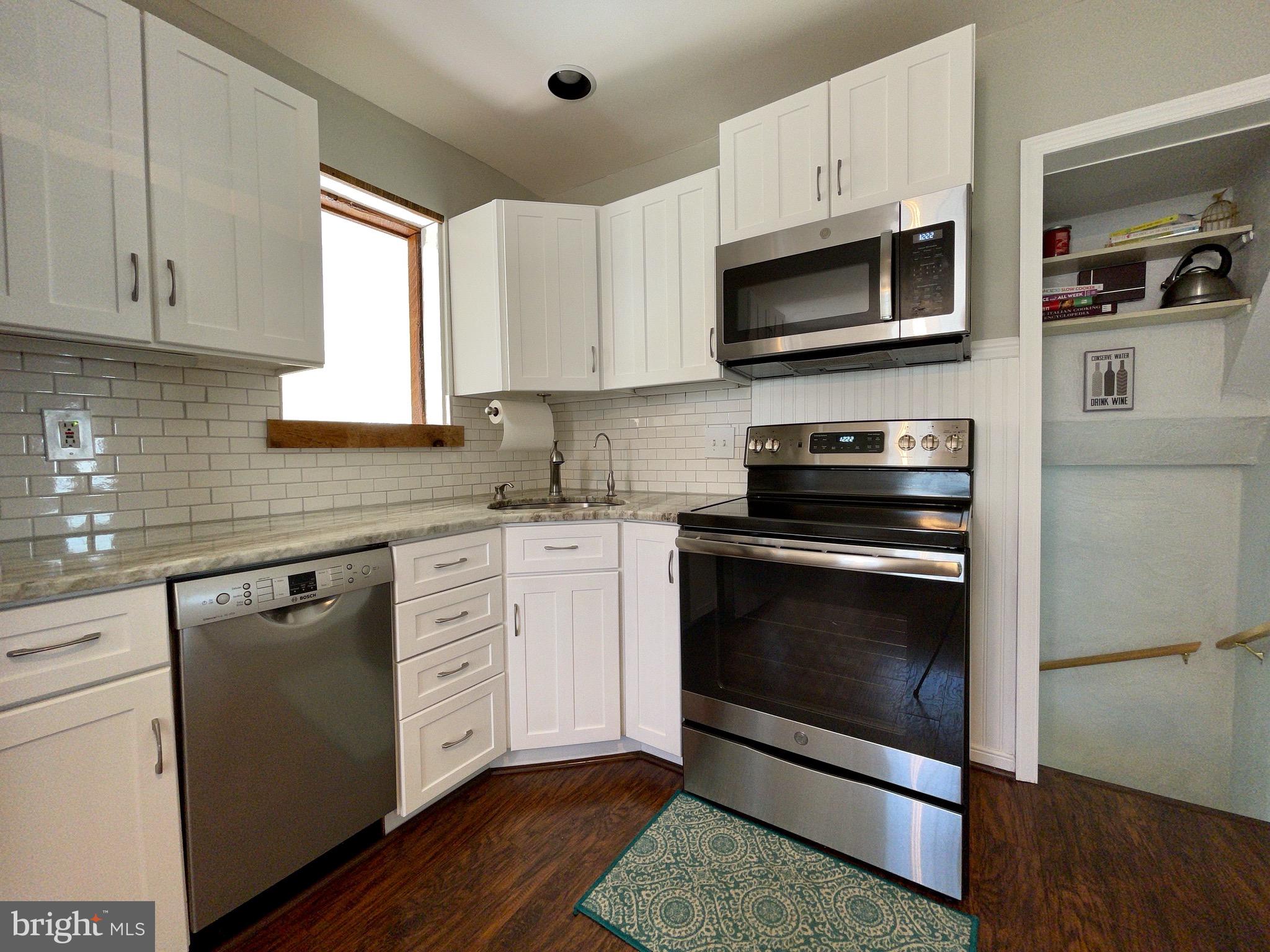 2354 Upper Barness Road Warrington, PA 18976 - Photo 27 of 55 Kitchen