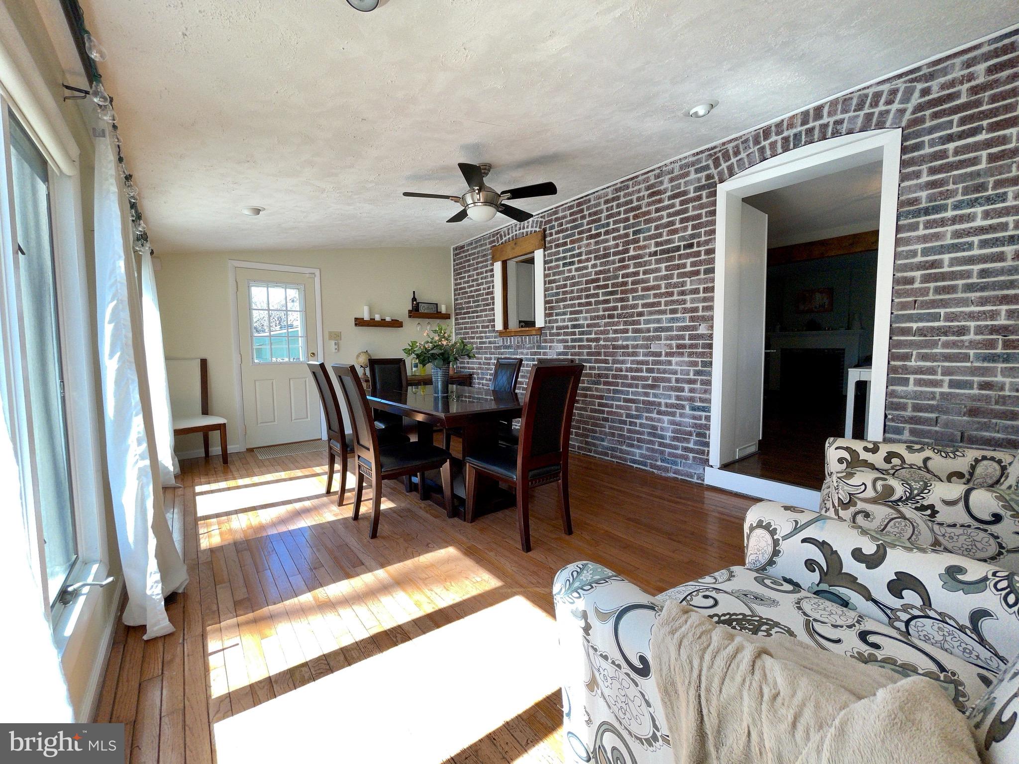 2354 Upper Barness Road Warrington, PA 18976 - Photo 31 of 55 Sunroom/dining