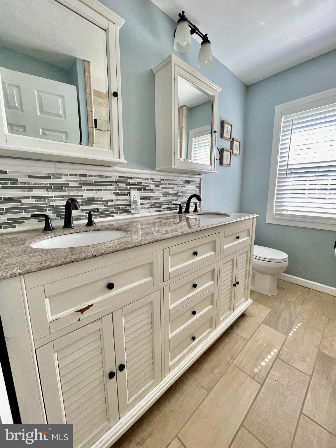 2354 Upper Barness Road Warrington, PA 18976 - Photo 37 of 55 Master bath