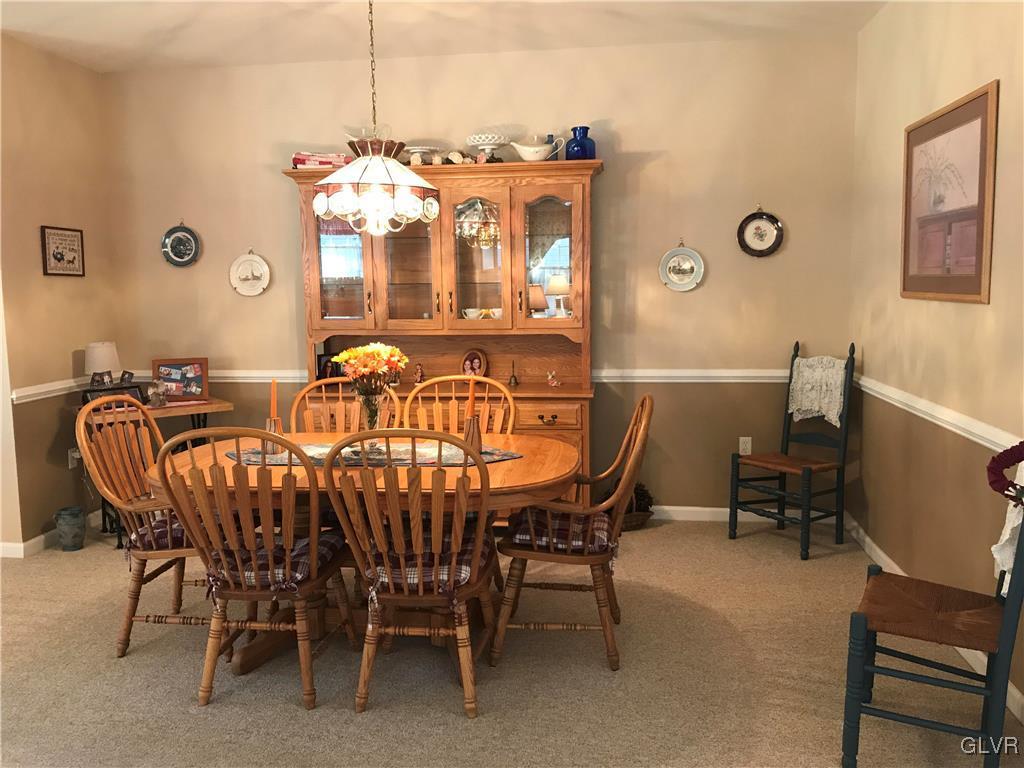 33 Inverness Lane Easton, PA 18045 - Photo 12 of 29 Gallery Image 12