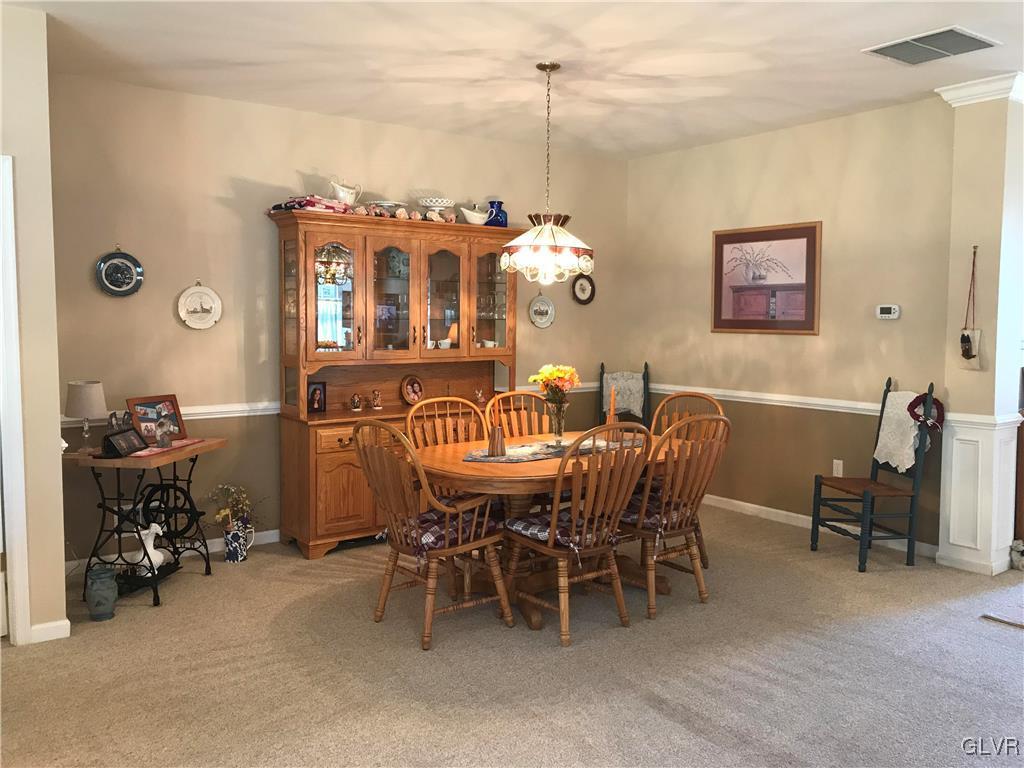 33 Inverness Lane Easton, PA 18045 - Photo 13 of 29 Gallery Image 13