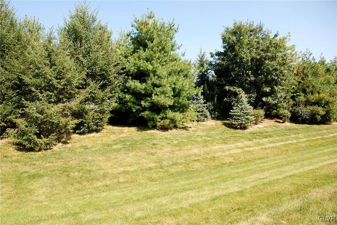 33 Inverness Lane Easton, PA 18045 - Photo 22 of 29 Gallery Image 22