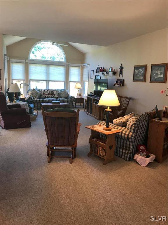 33 Inverness Lane Easton, PA 18045 - Photo 5 of 29 Gallery Image 5