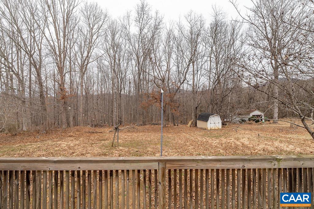 112 Pines Lane Shipman, VA 22971 - Photo 22 of 38