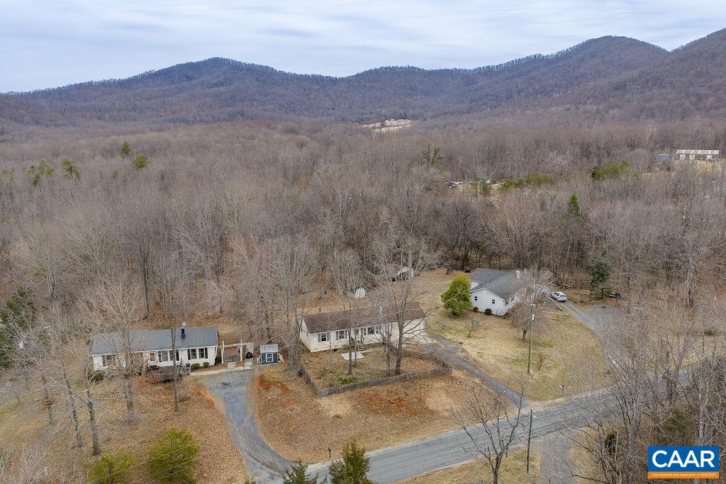 112 Pines Lane Shipman, VA 22971 - Photo 28 of 38