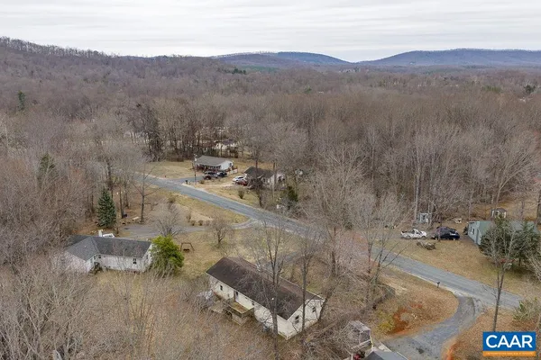 $229,999 | 112 Pines Lane, Shipman, VA 22971