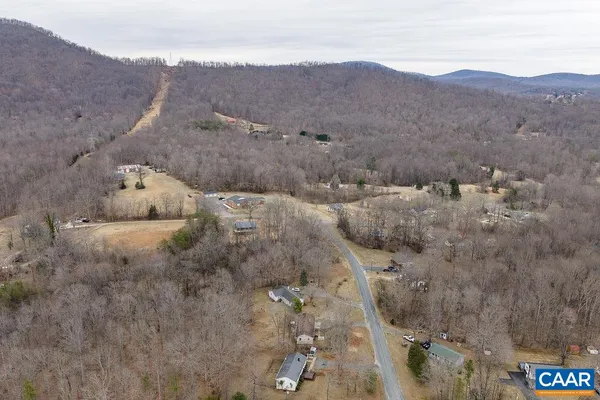 $229,999 | 112 Pines Lane, Shipman, VA 22971