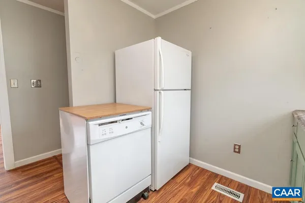 $229,999 | 112 Pines Lane, Shipman, VA 22971