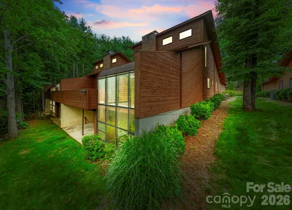 $539,000 | 204 Woodfield Drive, Asheville, NC 28803