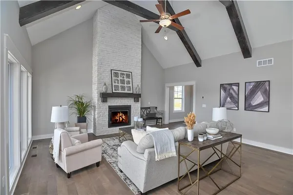 $774,950 | 23811 West 59th Terrace, Shawnee, KS 66226
