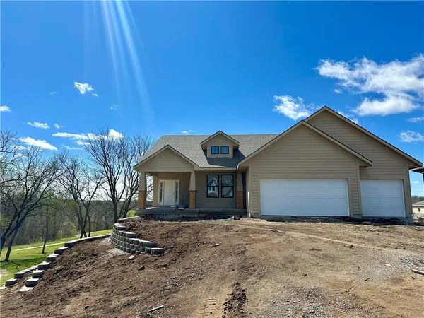 $774,950 | 23811 West 59th Terrace, Shawnee, KS 66226