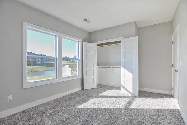 $774,950 | 23811 West 59th Terrace, Shawnee, KS 66226