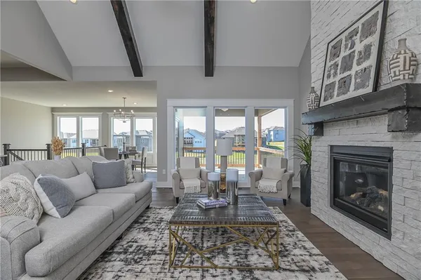 $774,950 | 23811 West 59th Terrace, Shawnee, KS 66226