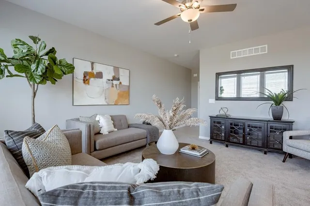 $380,442 | 121 Northwest Mulberry Court, Blue Springs, MO 64064