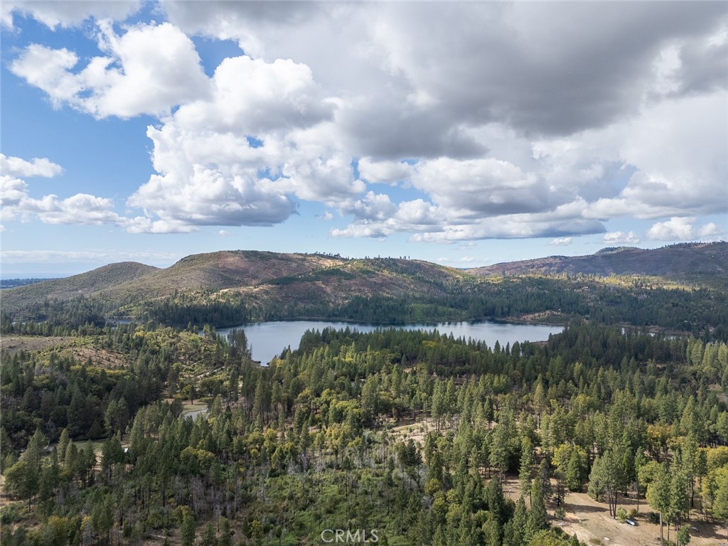 4023 Kakini Road Oroville, CA 95965 - Photo 4 of 54 a view of lake with green space