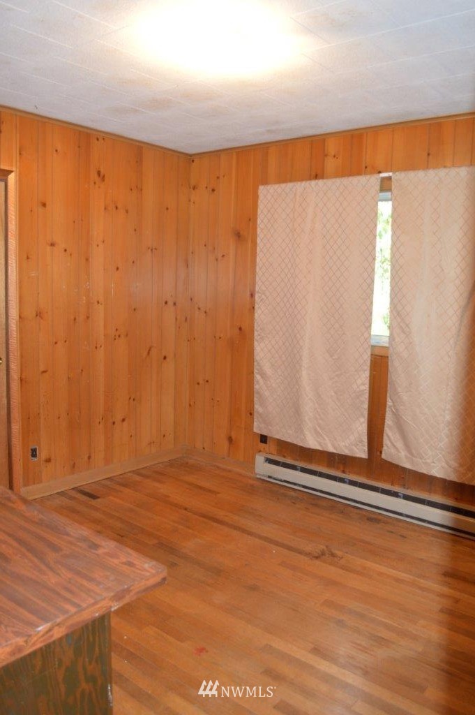 1611 Shahour Road Raymond, WA 98577 - Photo 13 of 25 Gallery Image 13