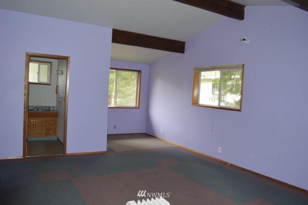 1611 Shahour Road Raymond, WA 98577 - Photo 14 of 25 Gallery Image 14