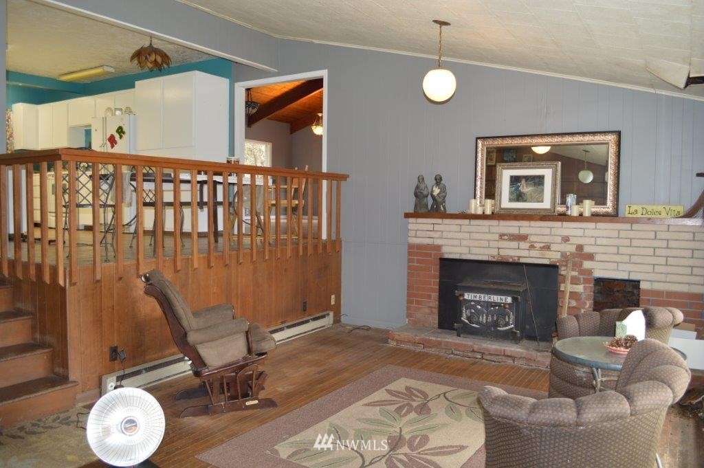 1611 Shahour Road Raymond, WA 98577 - Photo 4 of 25 Gallery Image 4
