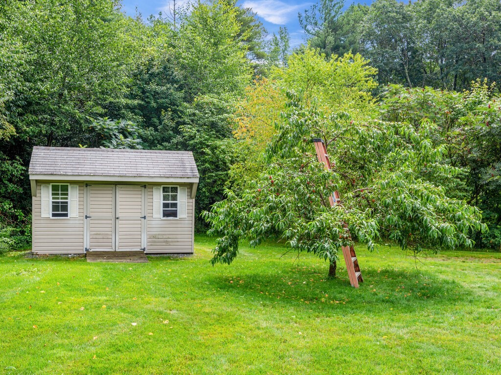 7 Cameron Drive Rutland, MA 01543 - Photo 27 of 29