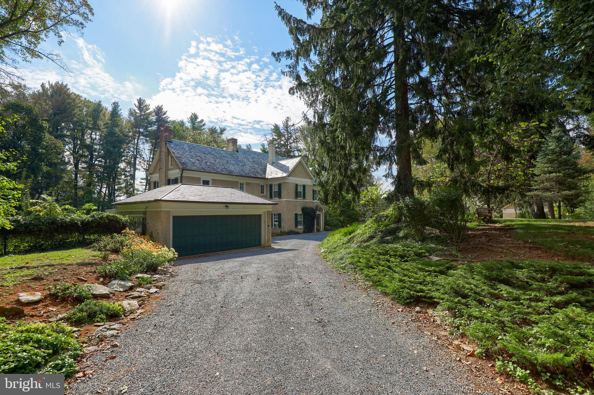 307 Oak Grove Road Reading, PA 19601 - Photo 21 of 80 Drive to Front of House