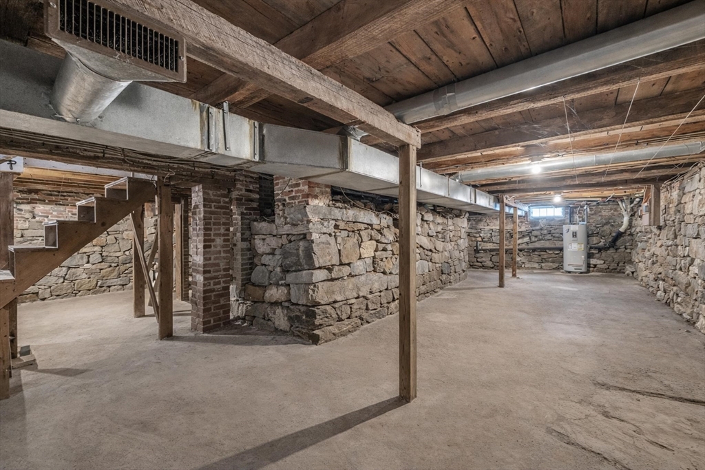 228 Walnut Hill Road Orange, MA 01364 - Photo 17 of 20 a view of parking garage