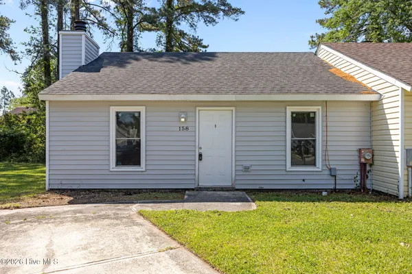 $1,075 | 158 Corey Circle, Jacksonville, NC 28546