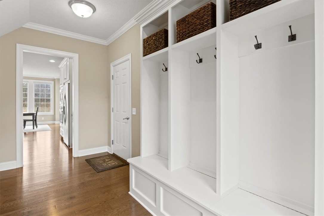 8 Escena Rise Pittsford, NY 14534 - Photo 18 of 43