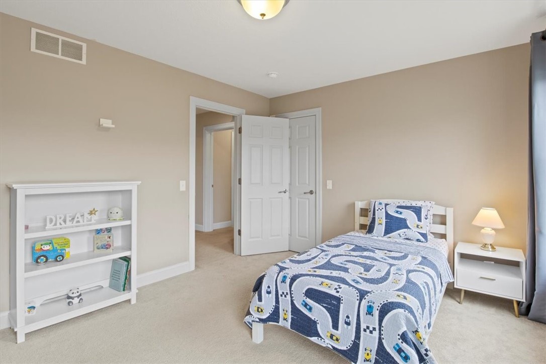 8 Escena Rise Pittsford, NY 14534 - Photo 22 of 43