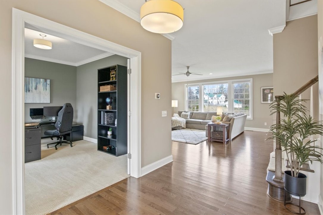 8 Escena Rise Pittsford, NY 14534 - Photo 3 of 43