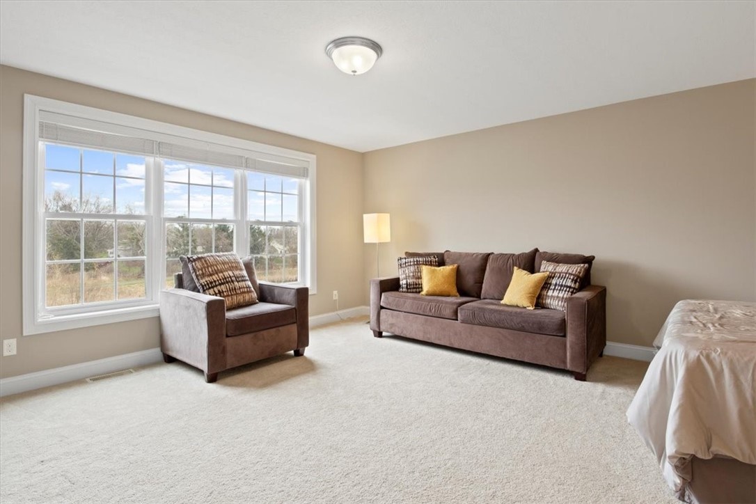 8 Escena Rise Pittsford, NY 14534 - Photo 34 of 43