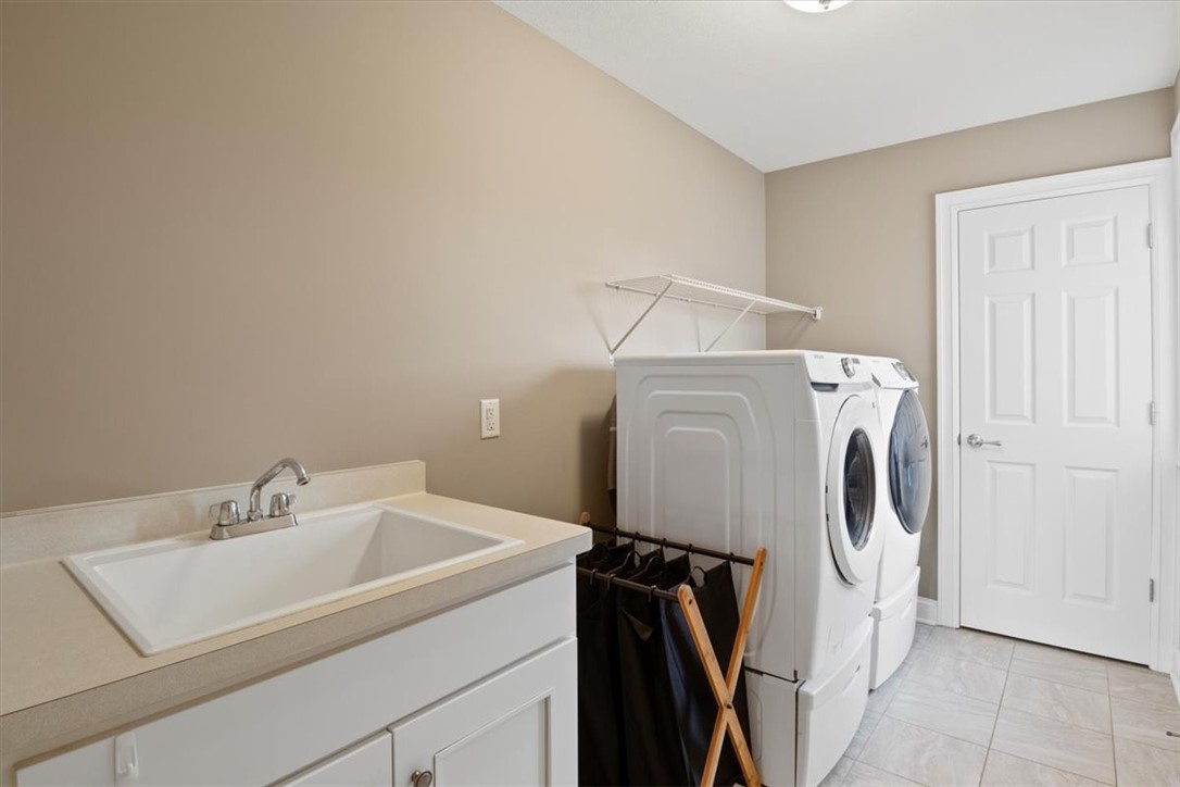 8 Escena Rise Pittsford, NY 14534 - Photo 36 of 43